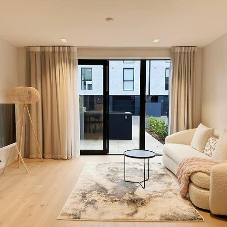 Apartament Black-Luxe Living In The Heart Of City Christchurch Zewnętrze zdjęcie