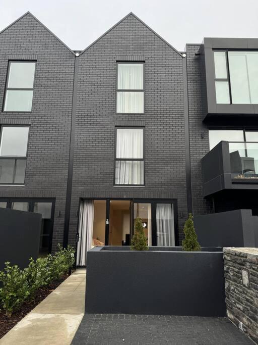 Apartament Black-Luxe Living In The Heart Of City Christchurch Zewnętrze zdjęcie